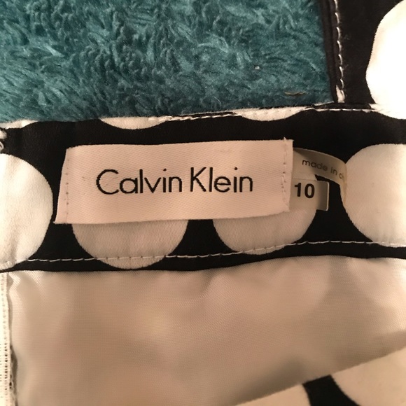 Dress - Picture 5 of 5